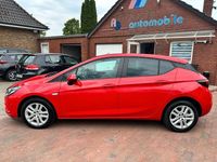 Gebraucht Opel Astra Edition 125 PS (91 kW) 2017 Rot Limousine