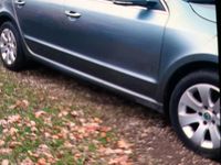 Gebraucht Skoda Superb 160 PS (117 kW) 2012 Silber Limousine