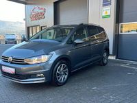 Gebraucht VW Touran Sound 150 PS (110 kW) 2017 Grau Van / Kleinbus
