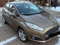 Gebraucht Ford Fiesta Titanium 125 PS (91 kW) 2014 Braun Limousine