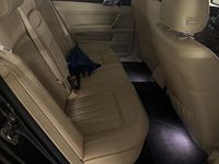 Second-hand VW Phaeton 245 CP (180 kW) 2015 Negru Berlinǎ