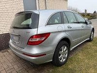 Gebraucht Mercedes R300 190 PS (139 kW) 2010 Silber Van / Kleinbus