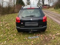 Gebraucht Peugeot 207 95 PS (69 kW) 2011 Schwarz Kombi