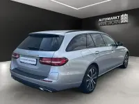 Gebraucht Mercedes E300 Night 306 PS (225 kW) 2021 Hightechsilber metallic (metallic) Kombi