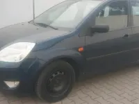 Usata Ford Fiesta 70 CV (51 kW) 2003 Blu Utilitaria