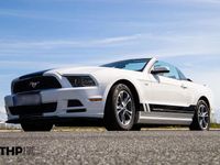 Second-hand Ford Mustang 305 CP (224 kW) 2013 Alb Cabrio