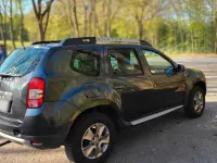 Second-hand Dacia Duster 108 CP (79 kW) 2016 Gri SUV