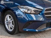 Gebraucht Mercedes B200 Progressive 150 PS (110 kW) 2019 Denimblau metallic Van / Kleinbus