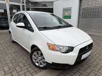 Gebraucht Mitsubishi Colt Motion 75 PS (55 kW) 2012 Porcelain white Kleinwagen