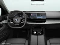 Gebraucht BMW 540 286 PS (210 kW) 2025 Grau Limousine