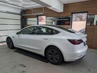 Gebraucht Tesla Model 3 Standard Range Plus 239 kW (325 PS) 2020 Weiß Limousine