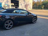 Gebraucht Opel Cascada 170 PS (125 kW) 2015 Schwarz Cabrio