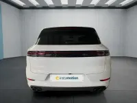 Gebraucht Porsche Cayenne 470 PS (345 kW) 2025 Weiss SUV