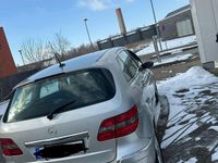 Gebraucht Mercedes B200 140 PS (102 kW) 2005 Silber Van / Kleinbus