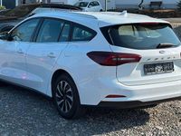 Gebraucht Ford Focus Titanium 116 PS (85 kW) 2023 Weiß Kombi