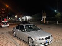 Gebraucht BMW 325 192 PS (141 kW) 2000 Silber Coupé