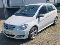 Gebraucht Mercedes B200 140 PS (102 kW) 2010 Weiß Van / Kleinbus