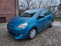 Second-hand Mitsubishi Space Star 71 CP (52 kW) 2014 Albastru Monovolum