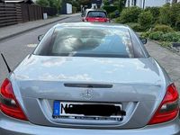 Gebraucht Mercedes SLK200 184 PS (135 kW) 2010 Silber Cabrio