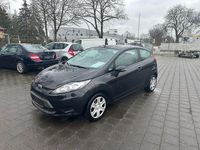 Gebraucht Ford Fiesta Trend 60 PS (44 kW) 2011 Pantherschwarz metallic Kleinwagen