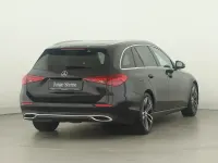 Gebraucht Mercedes C220 Avantgarde 200 PS (147 kW) 2023 Metalliclack obsidianschwarz Kombi