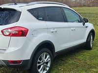 Gebraucht Ford Kuga Titanium 140 PS (102 kW) 2012 Weiß SUV