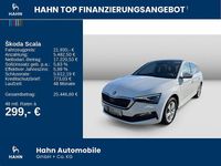Gebraucht Skoda Scala Style 150 PS (110 kW) 2023 Moonweiss metallic Kleinwagen