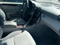 Second-hand Mercedes C200 163 CP (119 kW) 2002 Albastru Berlinǎ