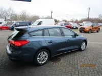 Gebraucht Ford Focus Titanium 125 PS (91 kW) 2021 Blau Limousine
