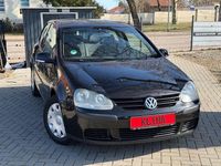 Gebraucht VW Golf V 75 PS (55 kW) 2003 Schwarz Kleinwagen
