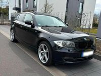 Gebraucht BMW 118 143 PS (105 kW) 2011 Schwarz Kleinwagen