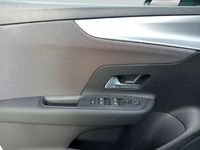 Gebraucht Opel Mokka-e Edition 100 kW (136 PS) 2022 Kontrast grau/quarz silber SUV