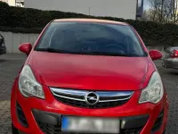 Gebraucht Opel Corsa Color Edition 86 PS (63 kW) 2012 Rot Kleinwagen