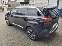 Gebraucht Peugeot 5008 Allure 131 PS (96 kW) 2023 Schwarz perla nera SUV