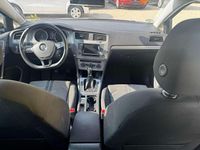 Gebraucht VW Golf VII Comfortline 140 PS (102 kW) 2014 Deep black perleffekt Kleinwagen