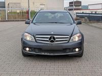 Gebraucht Mercedes C220 170 PS (125 kW) 2011 Blau Kombi