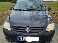 Gebraucht VW Fox 60 PS (44 kW) 2011 Schwarz Kleinwagen