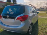 Używany Opel Meriva Active 120 KM (88 kW) 2013 Srebrny Minivan