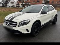 Gebraucht Mercedes GLA200 156 PS (114 kW) 2016 Weiß SUV