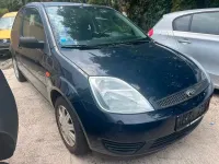 Gebraucht Ford Fiesta Ambiente 60 PS (44 kW) 2005 Schwarz Kleinwagen