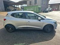 Gebraucht Renault Clio IV 90 PS (66 kW) 2016 Silber Limousine