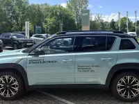 Gebraucht Renault 4 E-Tech Iconic 77 kW (106 PS) 2025 Grün SUV