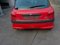 Używany Peugeot 206 78 KM (57 kW) 2004 Czerwony Hatchback