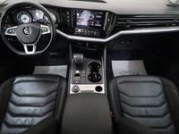 Gebraucht VW Touareg Elegance 280 PS (205 kW) 2020 Quarzitgrau (metallic) SUV