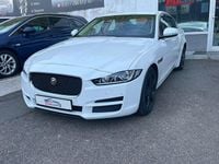 Gebraucht Jaguar XE Prestige 163 PS (119 kW) 2015 Weiß Limousine