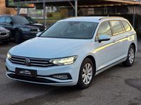 Gebraucht VW Passat 150 PS (110 kW) 2022 Gletscherweissmetallic Kombi