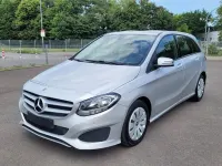 Gebraucht Mercedes B200 136 PS (100 kW) 2018 Silber Van / Kleinbus