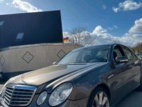 Gebraucht Mercedes E280 190 PS (139 kW) 2006 Schwarz Limousine