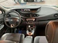 Gebraucht Renault Scénic III Bose Edition 131 PS (96 kW) 2012 Weiss "nacre" Van / Kleinbus