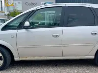 Gebraucht Opel Meriva 105 PS (77 kW) 2007 Starsilber iii m2 Van / Kleinbus